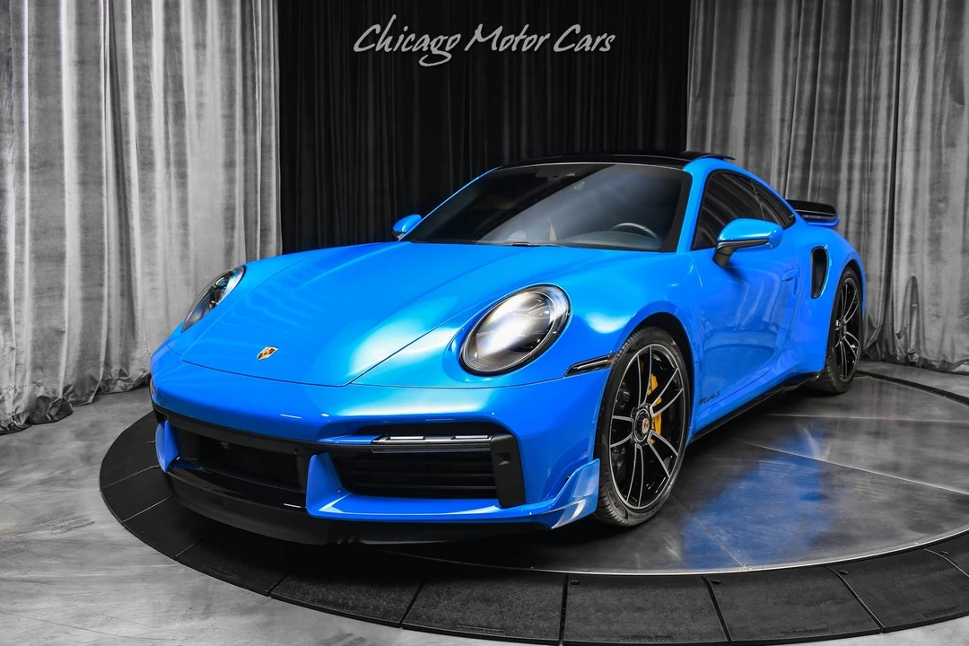 2022 Porsche 992 Carrera - Image 2 of 31