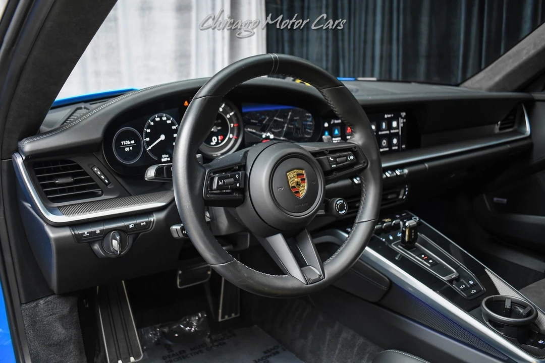 2022 Porsche 992 Carrera - Image 8 of 31
