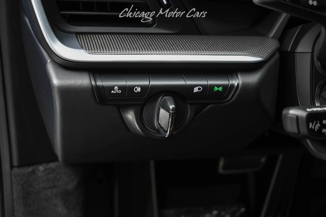 2022 Porsche 992 Carrera - Image 10 of 31