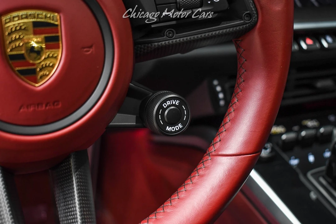 2022 Porsche 992 Carrera - Image 10 of 31