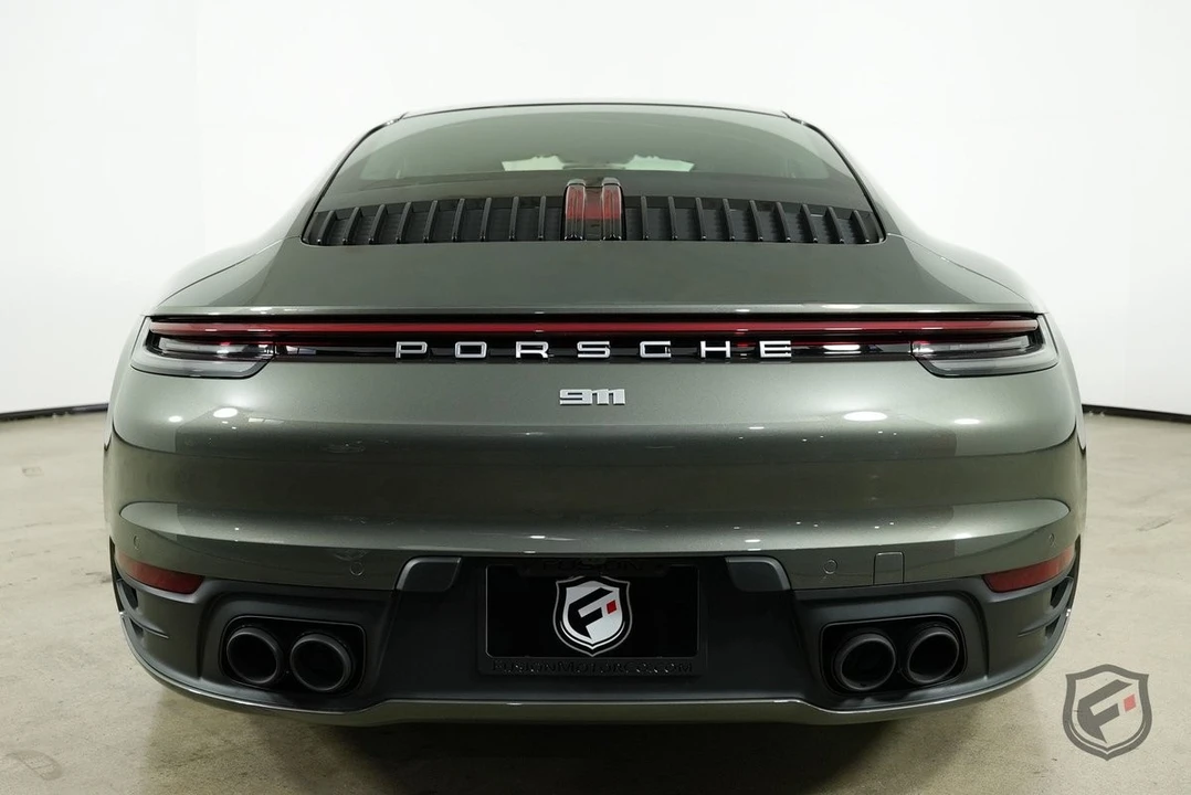 2022 Porsche 992 Carrera - Image 8 of 12