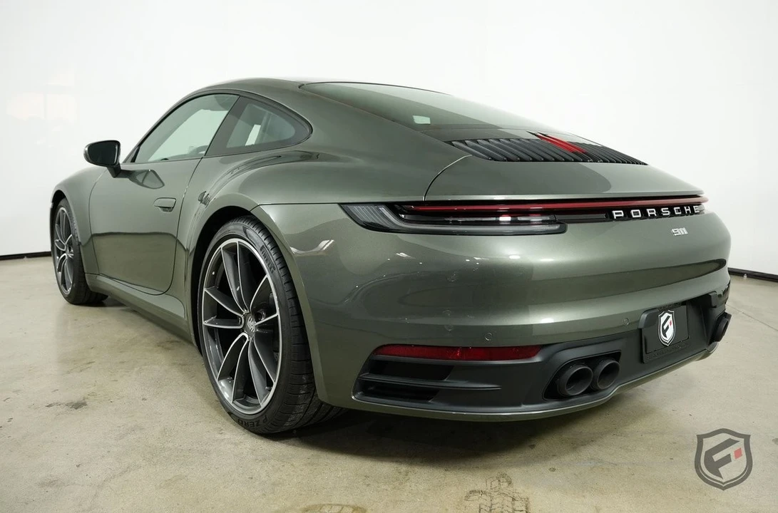 2022 Porsche 992 Carrera - Image 7 of 21