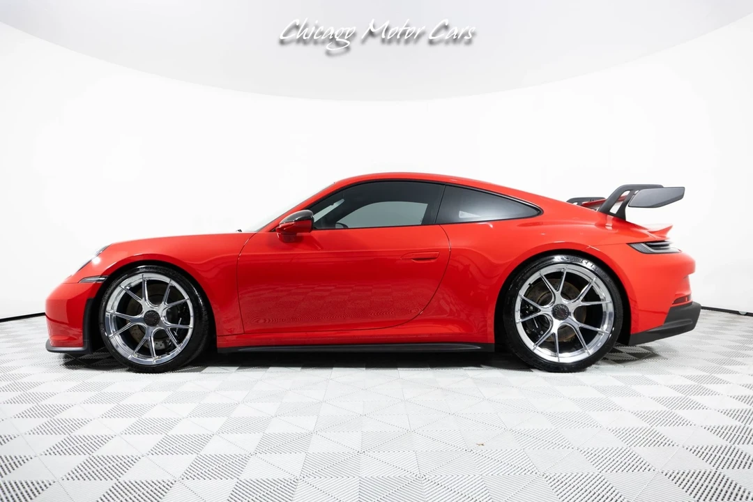 2022 Porsche 992 GT3 - Image 2 of 21