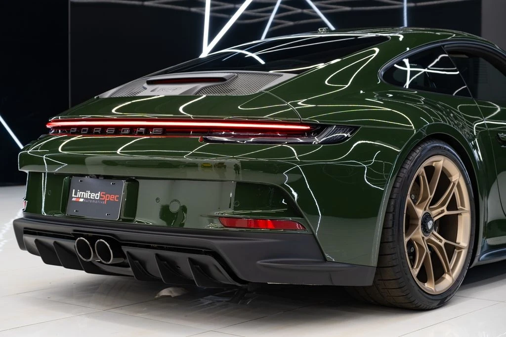 2022 Porsche 992 GT3 - Image 14 of 31