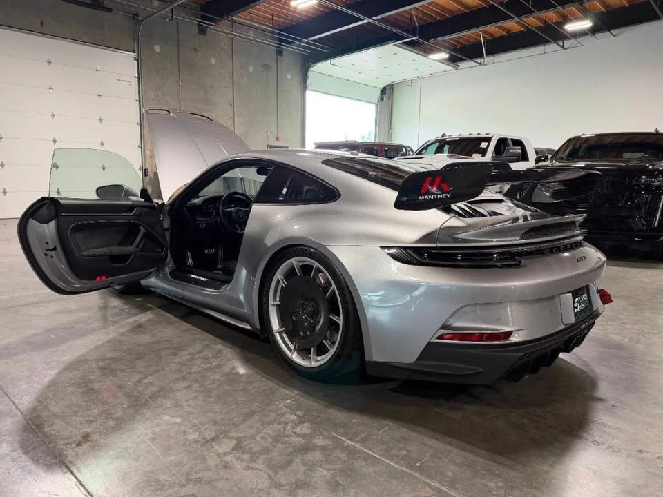 2022 Porsche 992 GT3 - Image 13 of 20