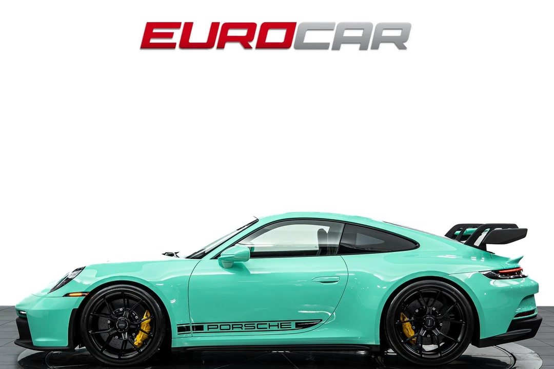 2022 Porsche 992 GT3 - Image 2 of 31
