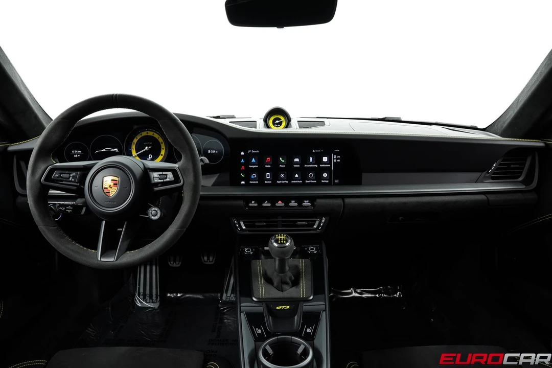 2022 Porsche 992 GT3 - Image 26 of 31