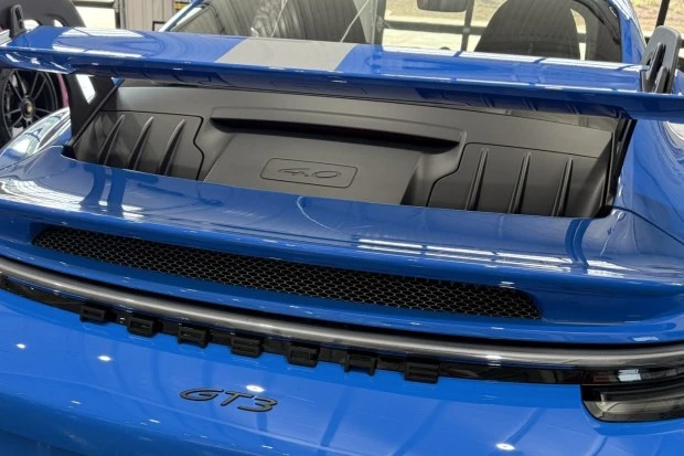 2022 Porsche 992 GT3 - Image 6 of 8
