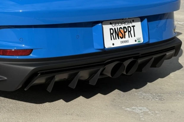 2022 Porsche 992 GT3 - Image 7 of 8