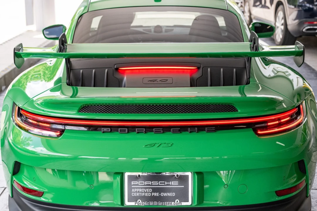 2022 Porsche 992 GT3 - Image 6 of 9