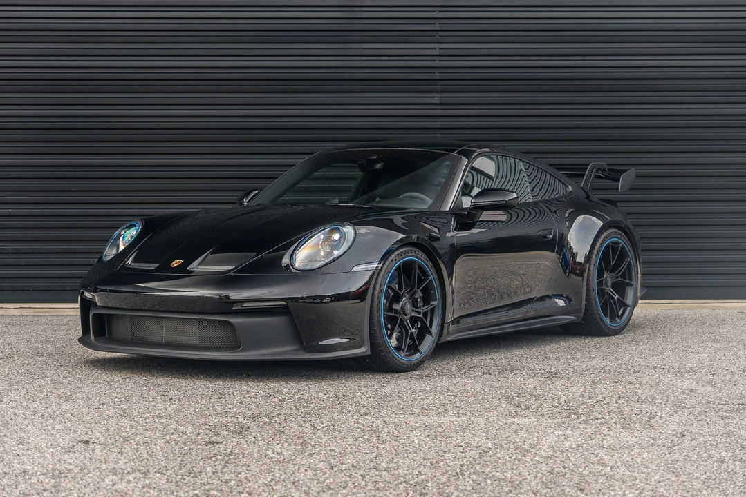 2022 Porsche 992 GT3 - Image 3 of 31