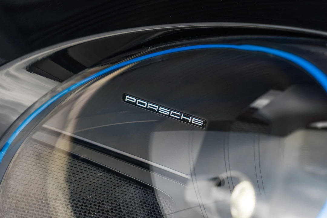 2022 Porsche 992 GT3 - Image 14 of 31