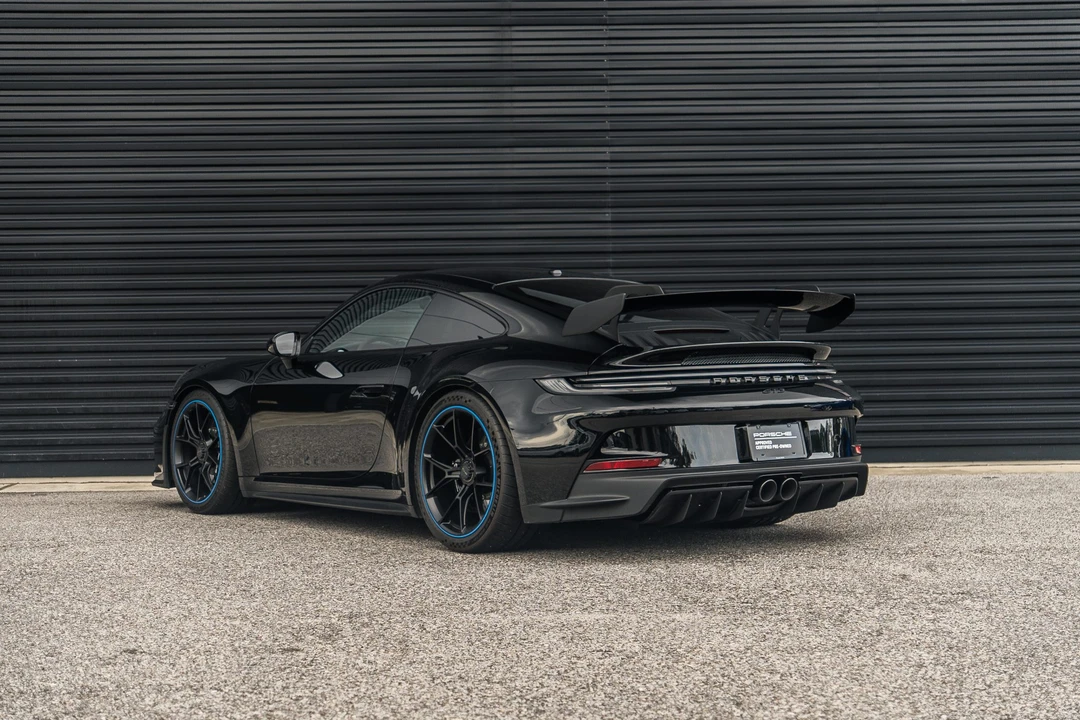 2022 Porsche 992 GT3 - Image 5 of 31