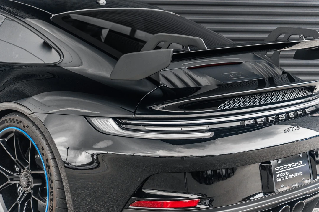 2022 Porsche 992 GT3 - Image 19 of 31