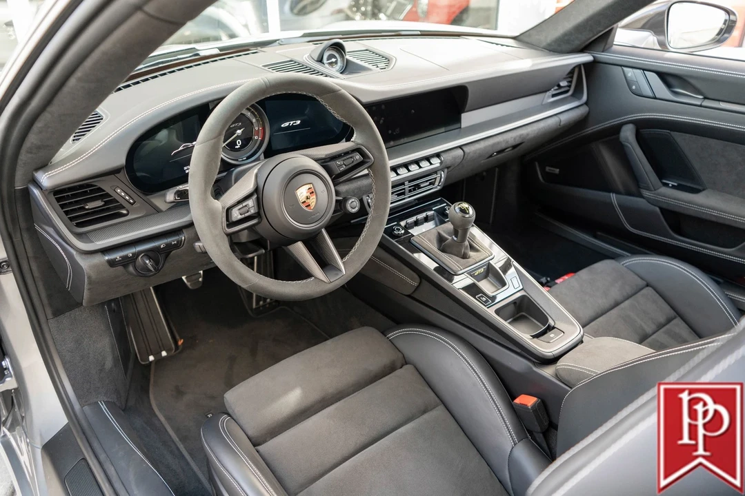 2022 Porsche 992 GT3 - Image 10 of 21