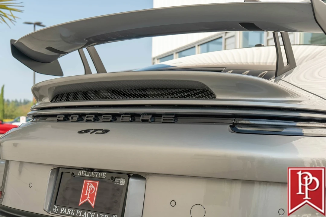 2022 Porsche 992 GT3 - Image 6 of 21