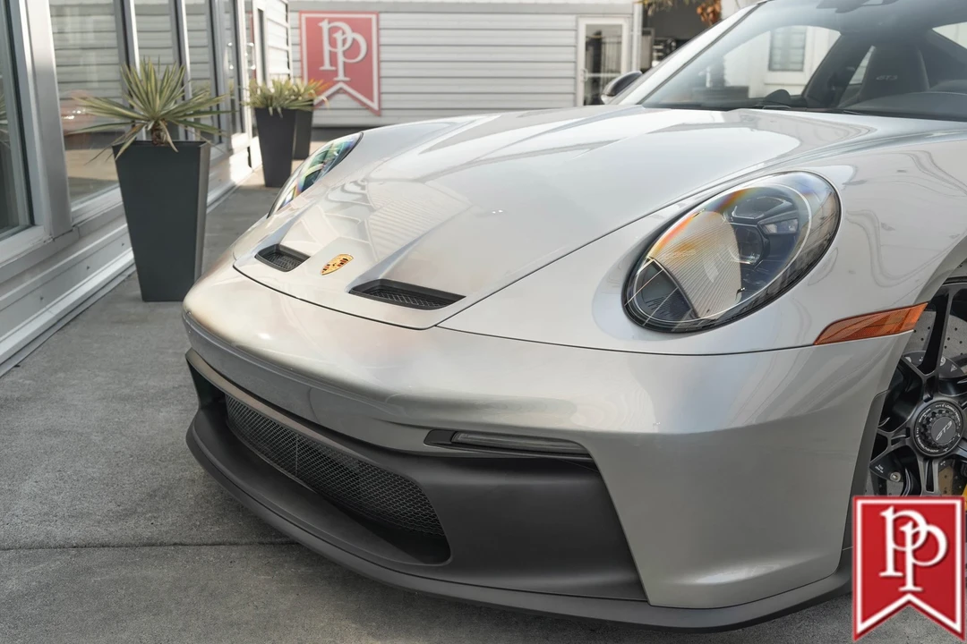 2022 Porsche 992 GT3 - Image 9 of 21