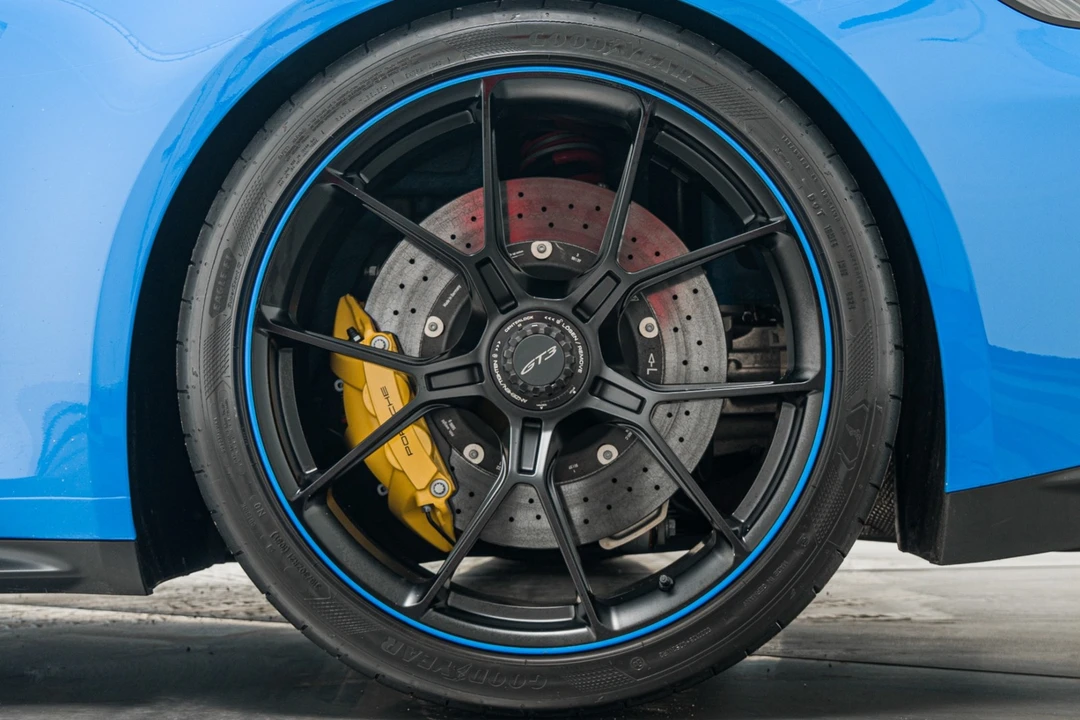 2022 Porsche 992 GT3 - Image 11 of 12