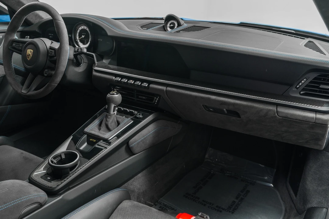 2022 Porsche 992 GT3 - Image 14 of 21