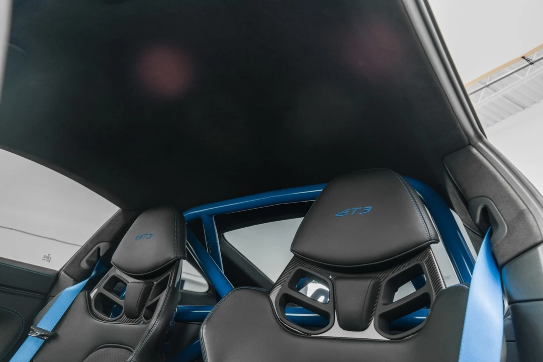 2022 Porsche 992 GT3 - Image 18 of 21