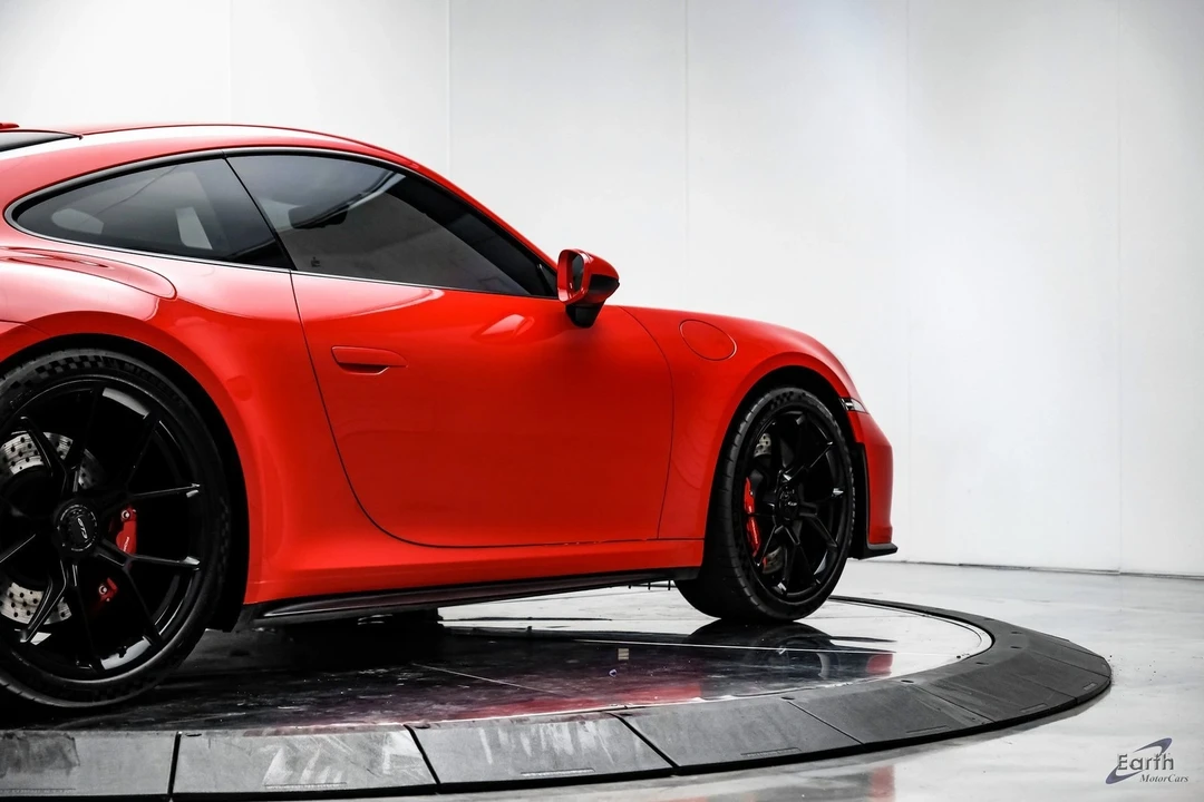 2022 Porsche 992 GT3 - Image 18 of 21