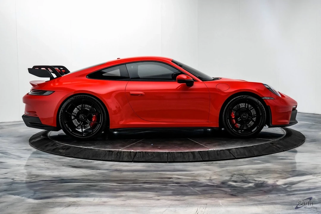 2022 Porsche 992 GT3 - Image 19 of 21