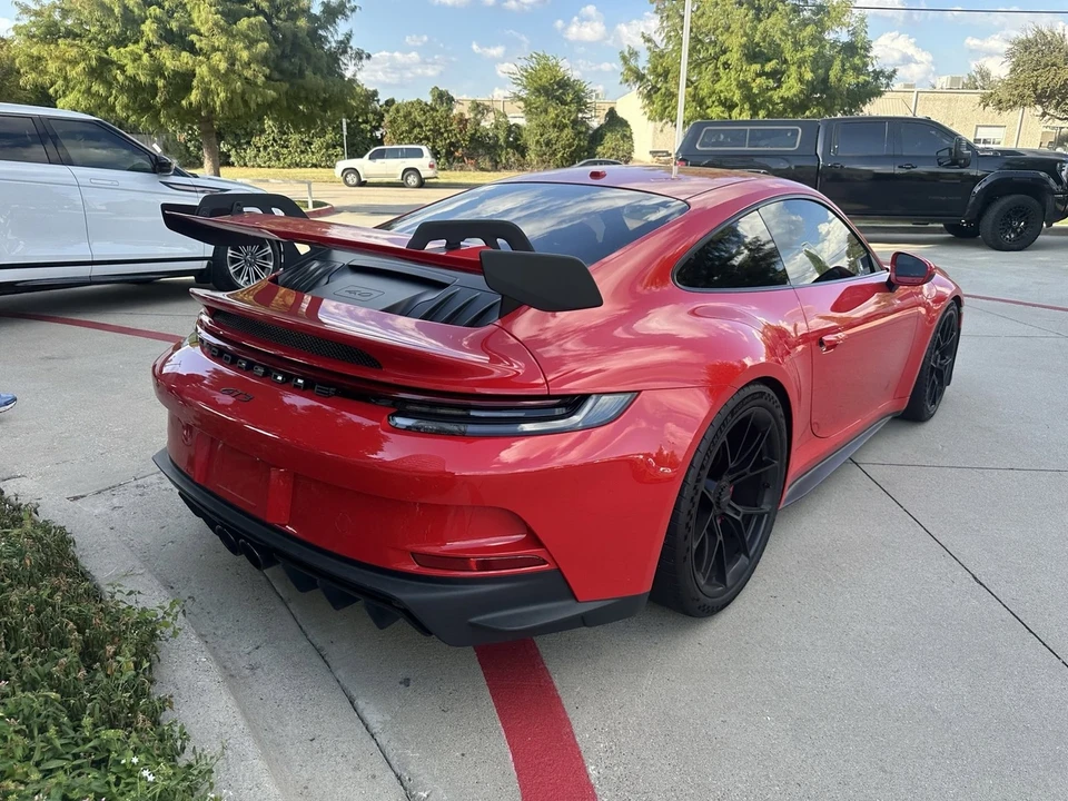 2022 Porsche 992 GT3 - Image 5 of 7