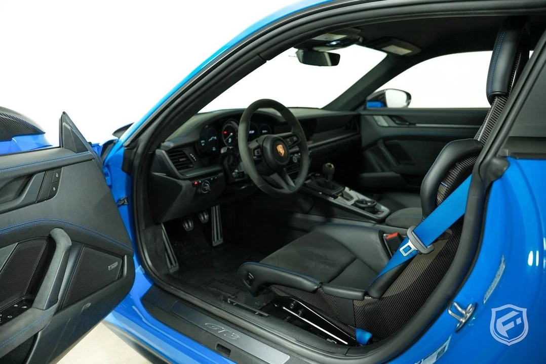 2022 Porsche 992 GT3 - Image 14 of 21