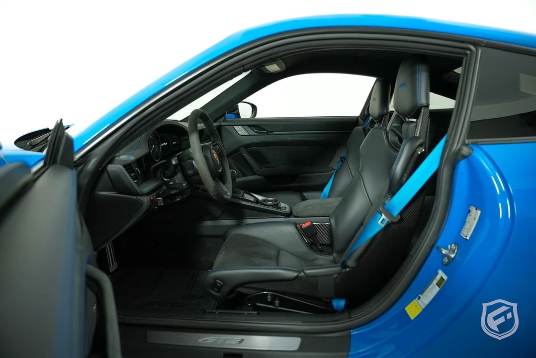 2022 Porsche 992 GT3 - Image 15 of 21