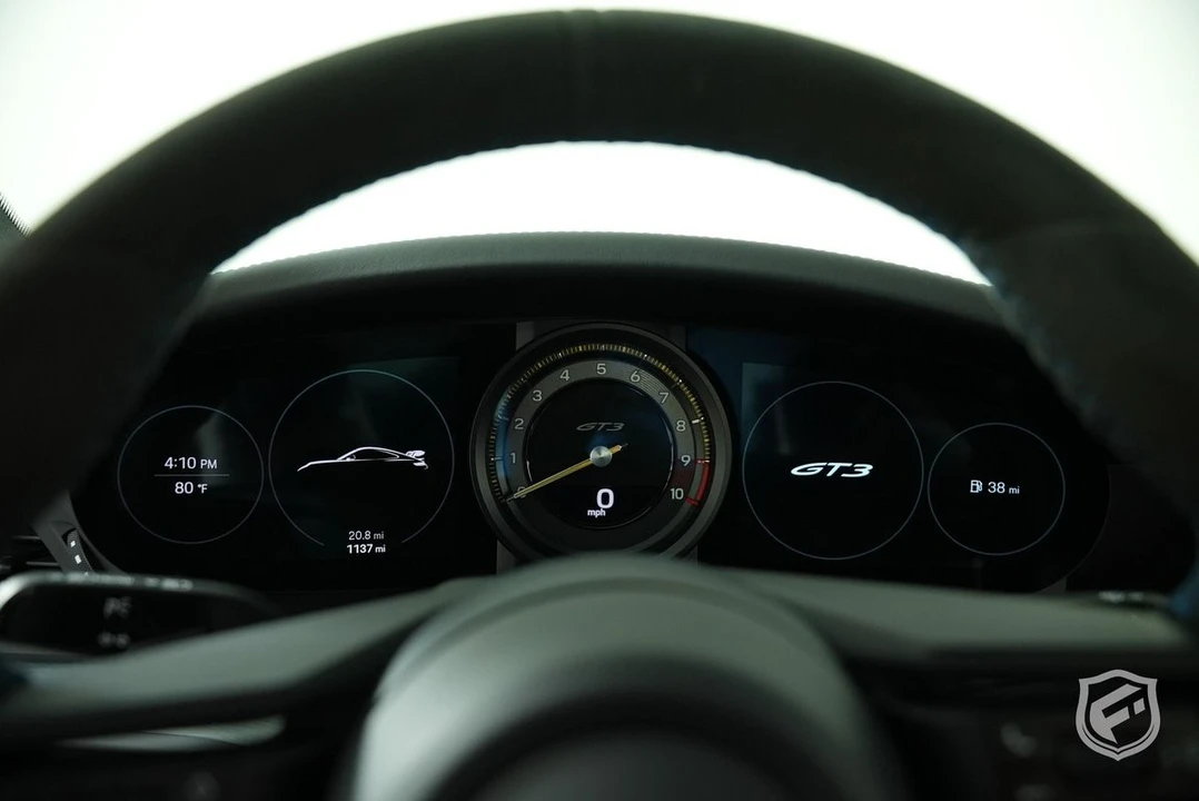 2022 Porsche 992 GT3 - Image 19 of 21
