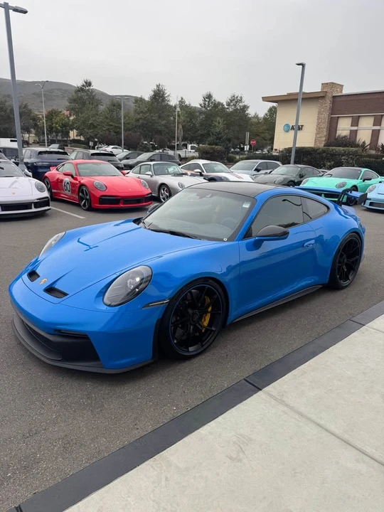 2022 Porsche 992 GT3 - Image 6 of 15