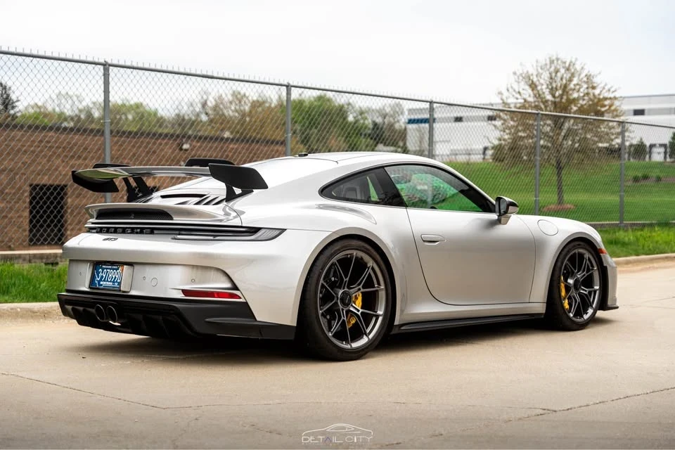 2022 Porsche 992 GT3 - Image 3 of 16