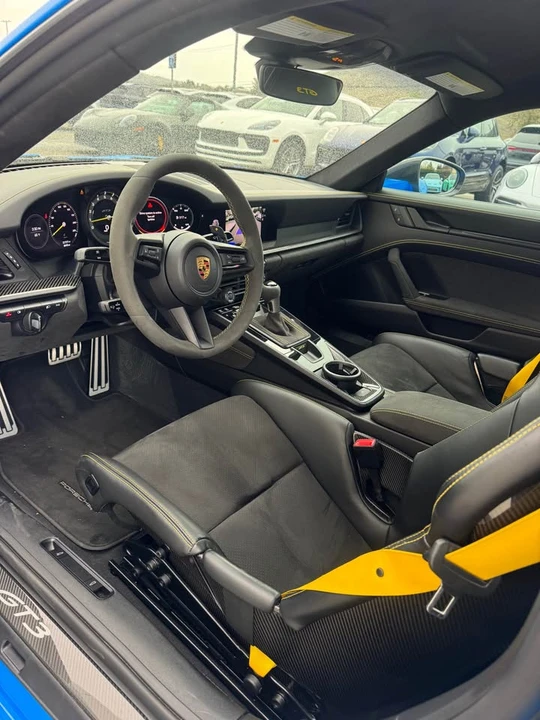 2022 Porsche 992 GT3 - Image 8 of 15