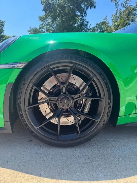 2022 Porsche 992 GT3 - Image 3 of 10