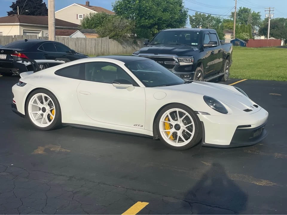 2022 Porsche 992 GT3 - Image 6 of 16