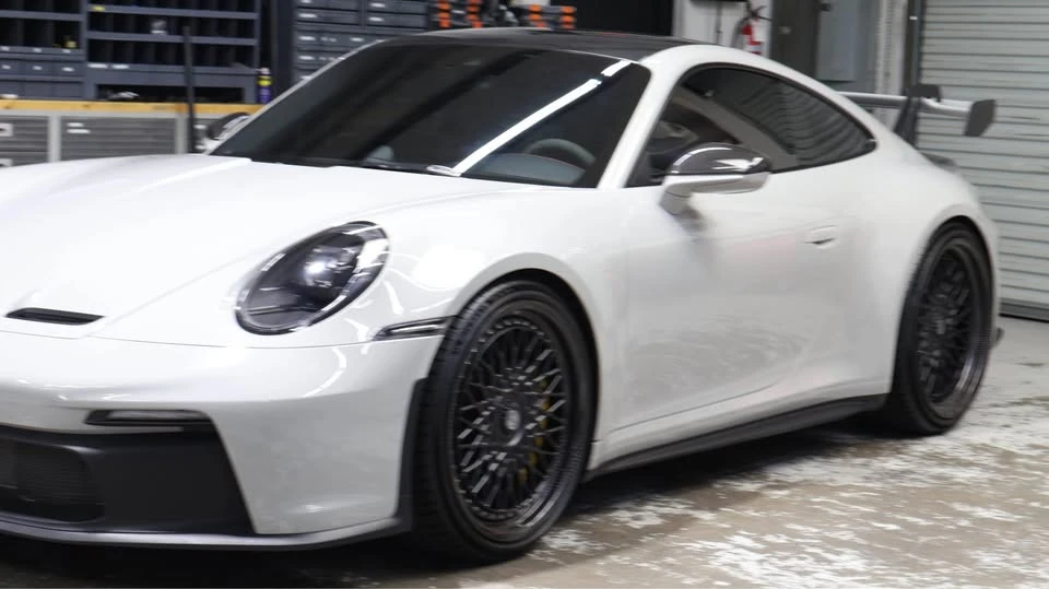 2022 Porsche 992 GT3 - Image 11 of 19