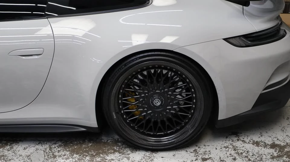 2022 Porsche 992 GT3 - Image 9 of 19