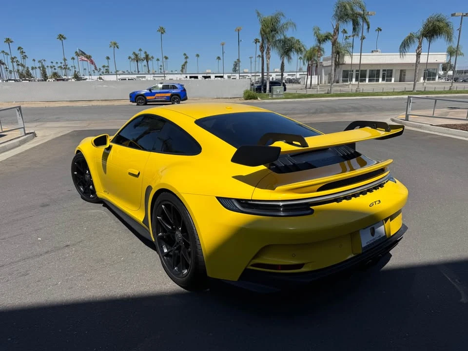 2022 Porsche 992 GT3 - Image 4 of 11