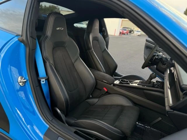 2022 Porsche 992 GT3 - Image 25 of 31