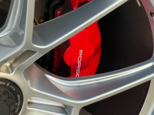 2022 Porsche 992 GT3 - Image 11 of 21