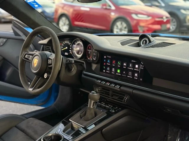 2022 Porsche 992 GT3 - Image 29 of 31