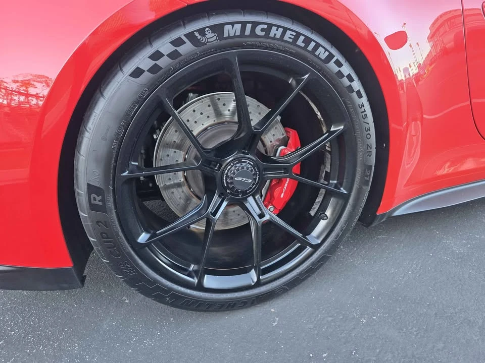 2022 Porsche 992 GT3 - Image 5 of 17