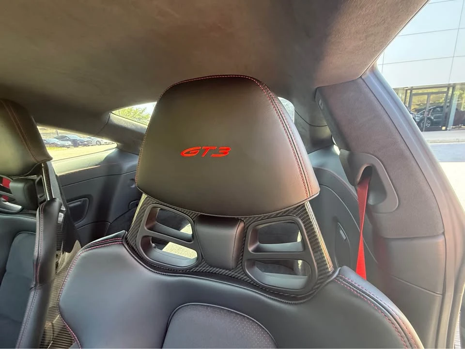 2022 Porsche 992 GT3 - Image 6 of 8