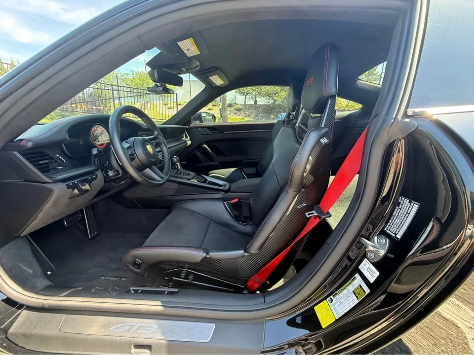 2022 Porsche 992 GT3 - Image 5 of 8