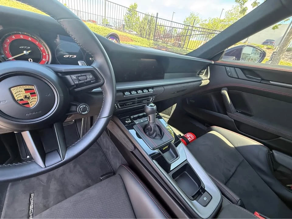 2022 Porsche 992 GT3 - Image 7 of 8
