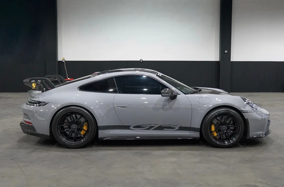 2022 Porsche 992 GT3 - Image 6 of 21