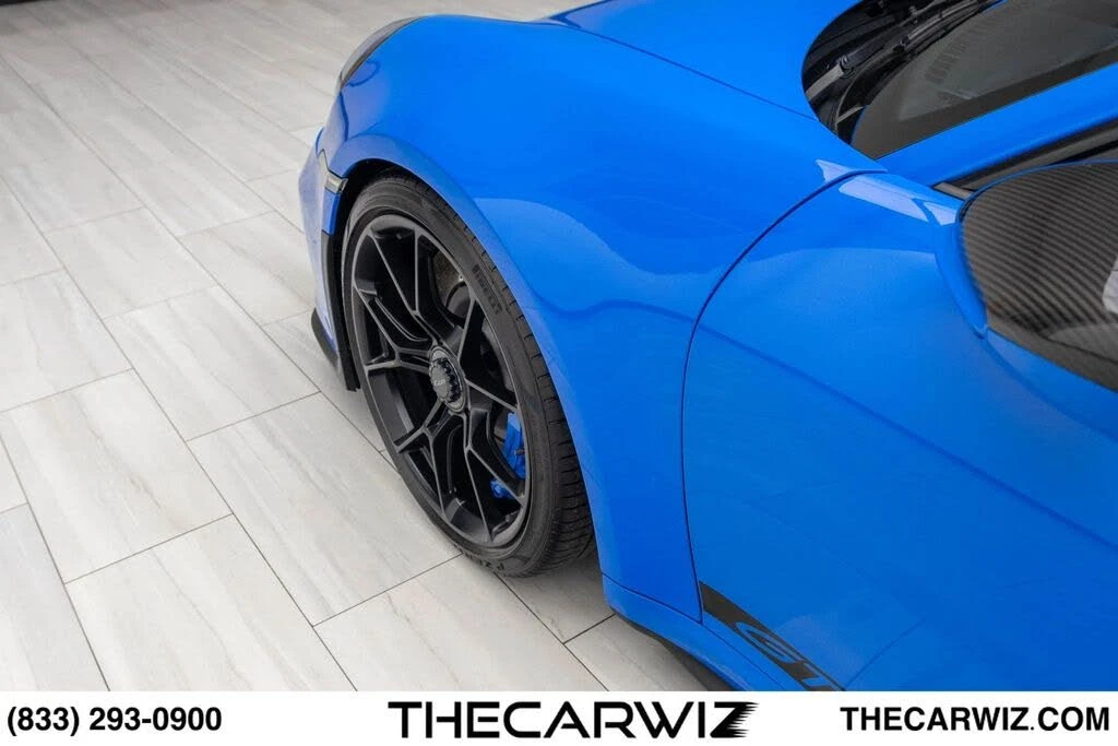 2022 Porsche 992 GT3 - Image 15 of 31