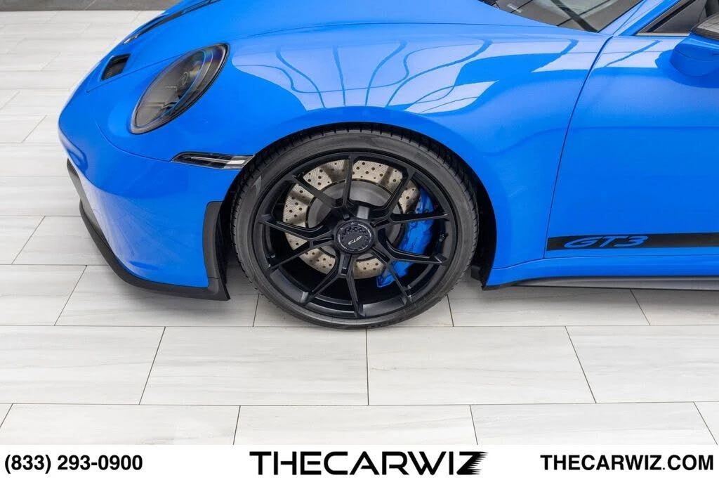 2022 Porsche 992 GT3 - Image 11 of 31