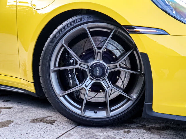 2022 Porsche 992 GT3 - Image 13 of 31