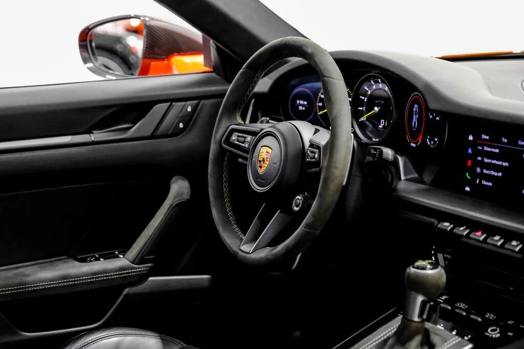 2022 Porsche 992 GT3 - Image 12 of 31